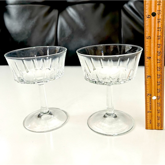Set of 2 Vintage Cut Crystal Champagne Coupes Tall Sherbet Glasses - Picture 5 of 6